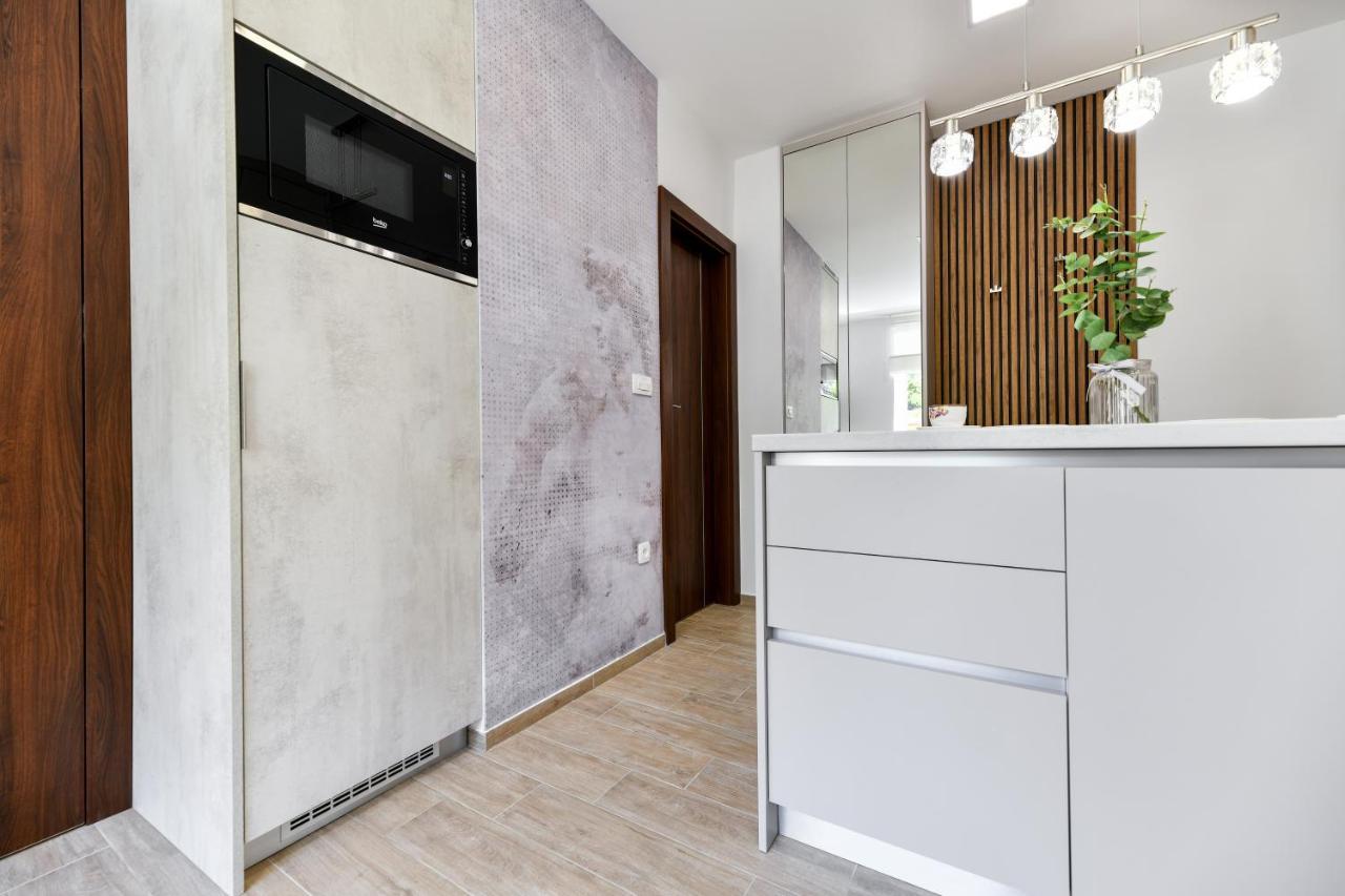 Brand New Apartment "Libra" ザダル エクステリア 写真